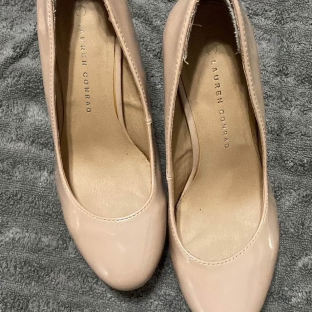 LC Lauren Conrad Women's Blush Heels